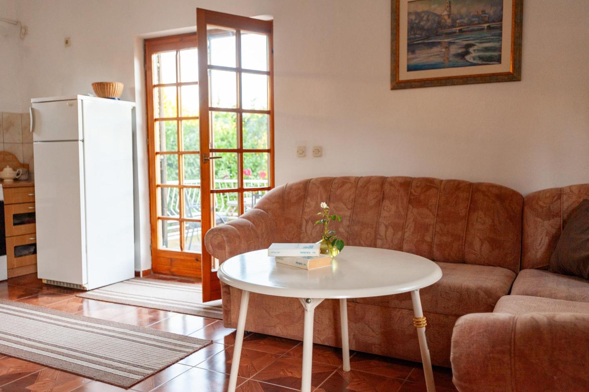 Holiday Homes Fig Благай Экстерьер фото